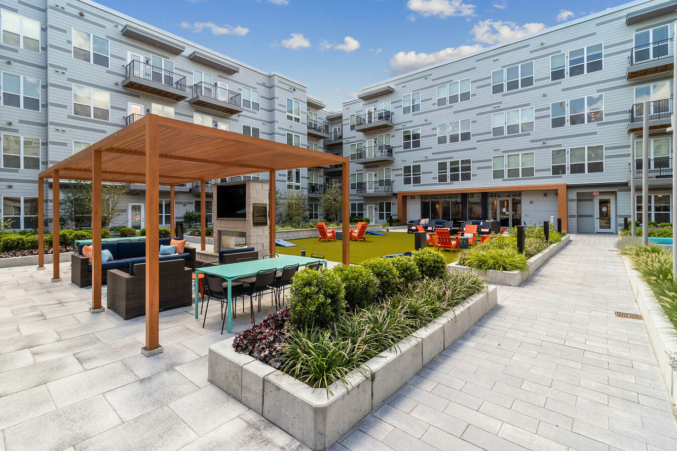 PetFriendly Apartments in Chelsea, MA VERO Home