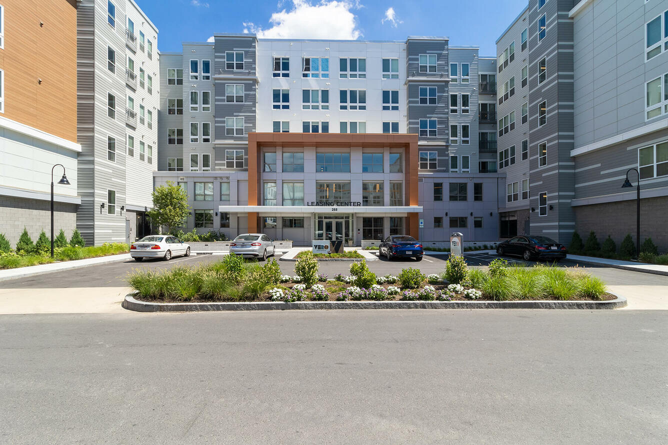 Explore Our Apartments for Rent in Chelsea, MA Vero Home